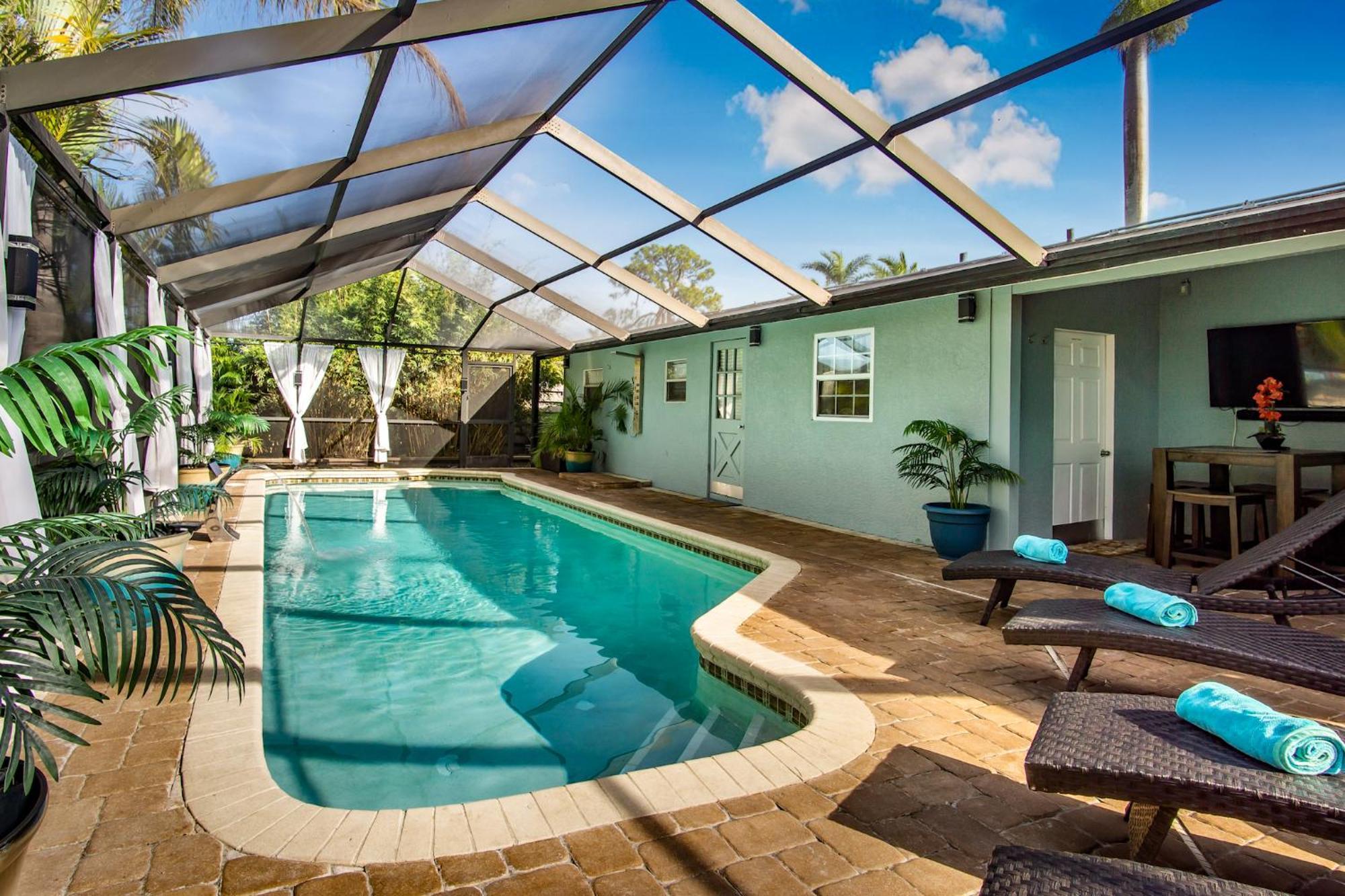 Heated Pool Just 1.7 Mi To Beach The Ocean Pearl サラソータ エクステリア 写真